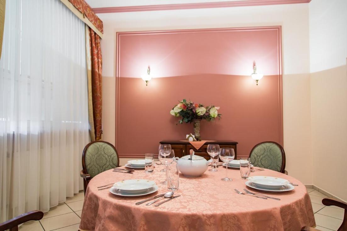 Kompleks Restauracyjno-Noclegowy Rubikon Люблин Экстерьер фото